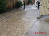 Efficient Pressure Washing Uses Less Water