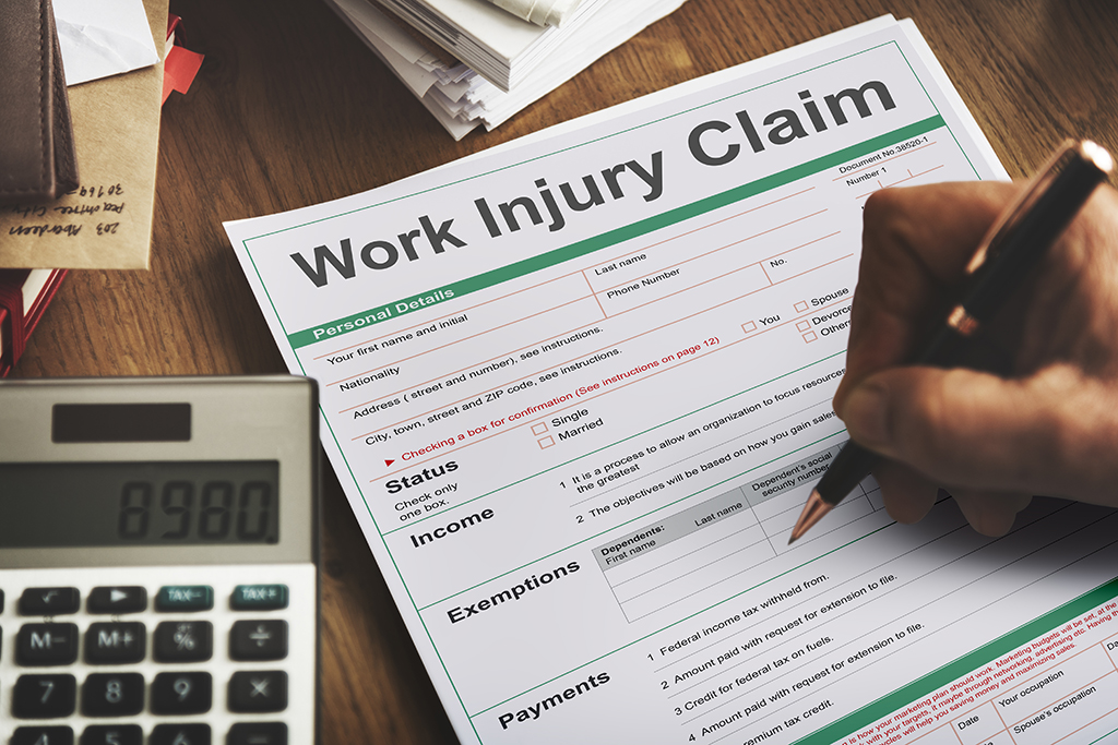 Worker's Compensation form image from freepik.com