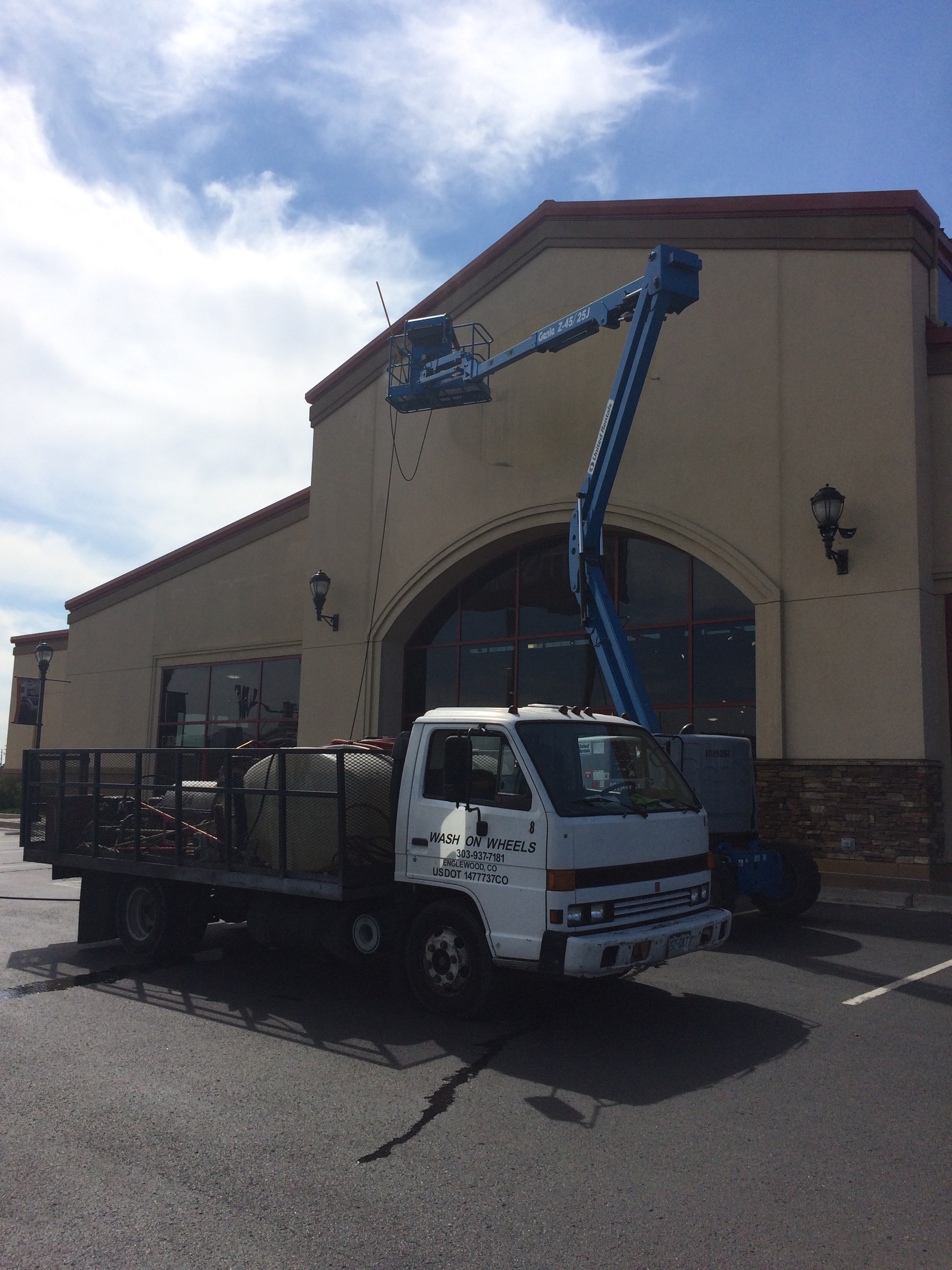 Building Pressure Washing at Furniture Row 06